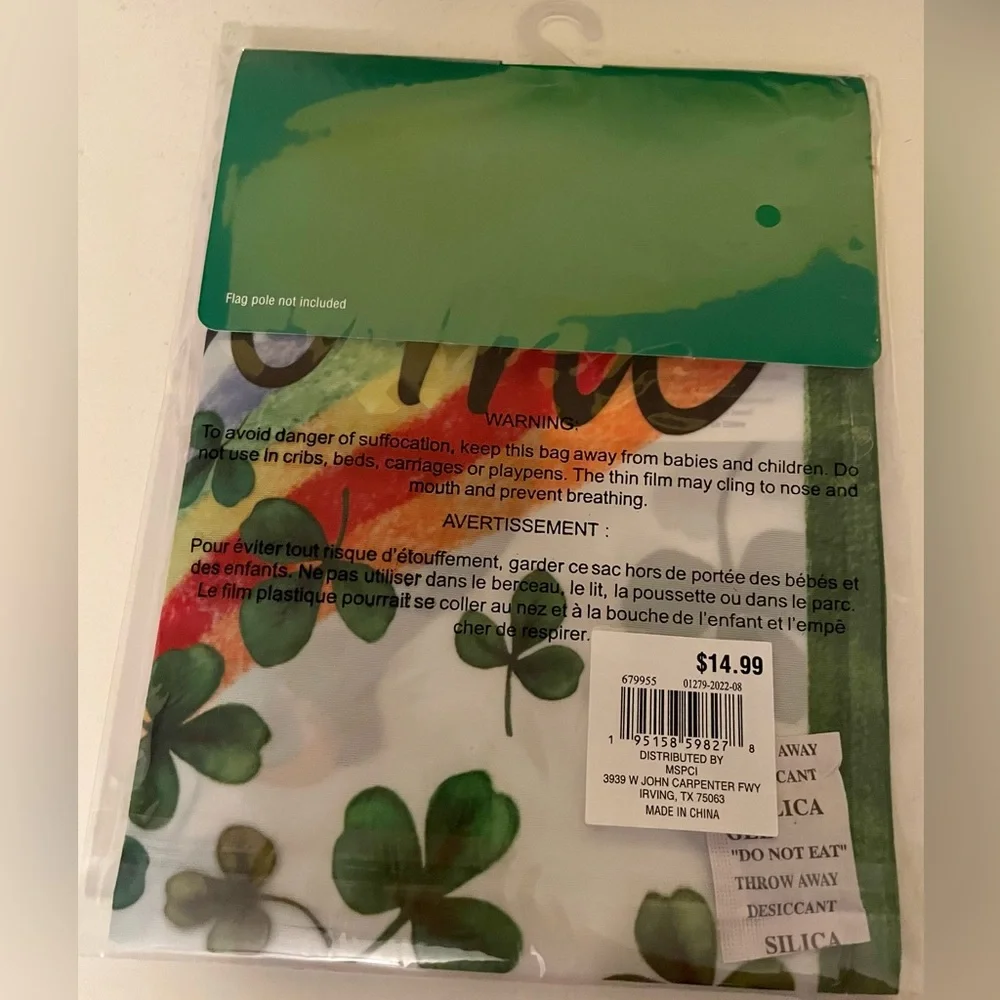 🌈 NWT- Garden Flag, Welcome, St. Patrick’s Day Flag, Spring, Rainbow,Pot of Gold